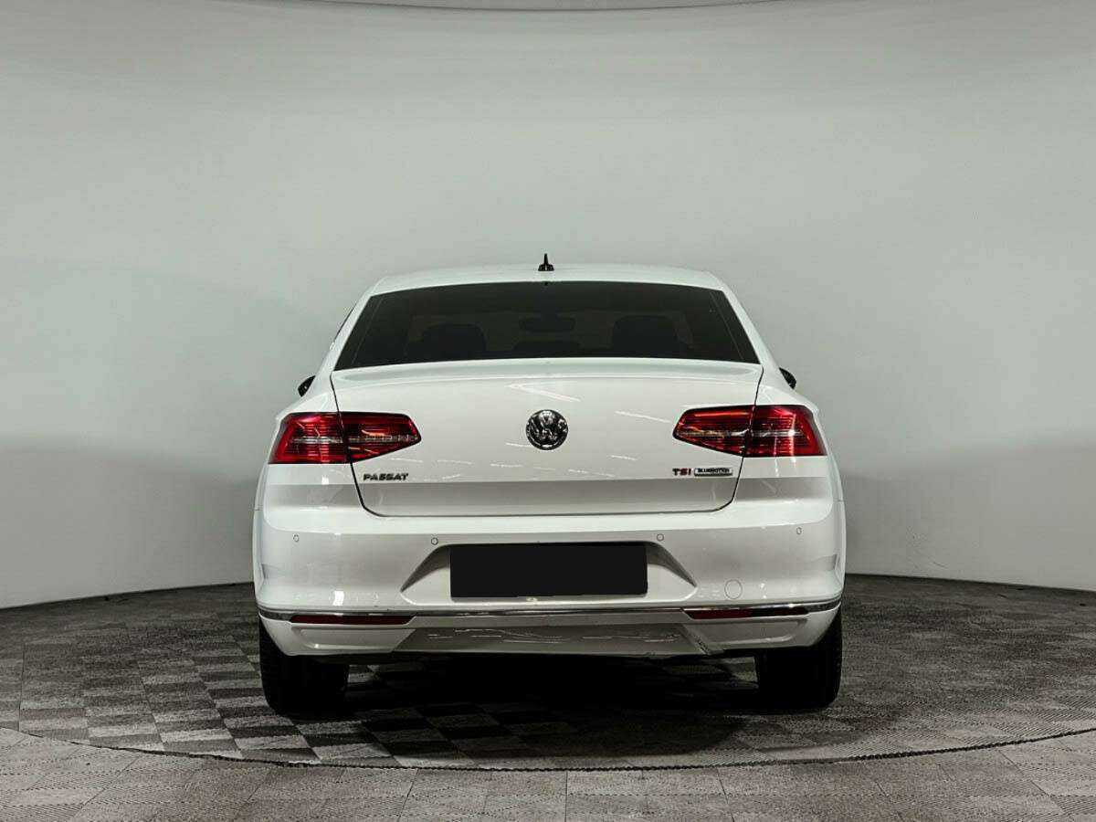 Купить Volkswagen Passat, 2017, 106 250 км.. Фото: #5