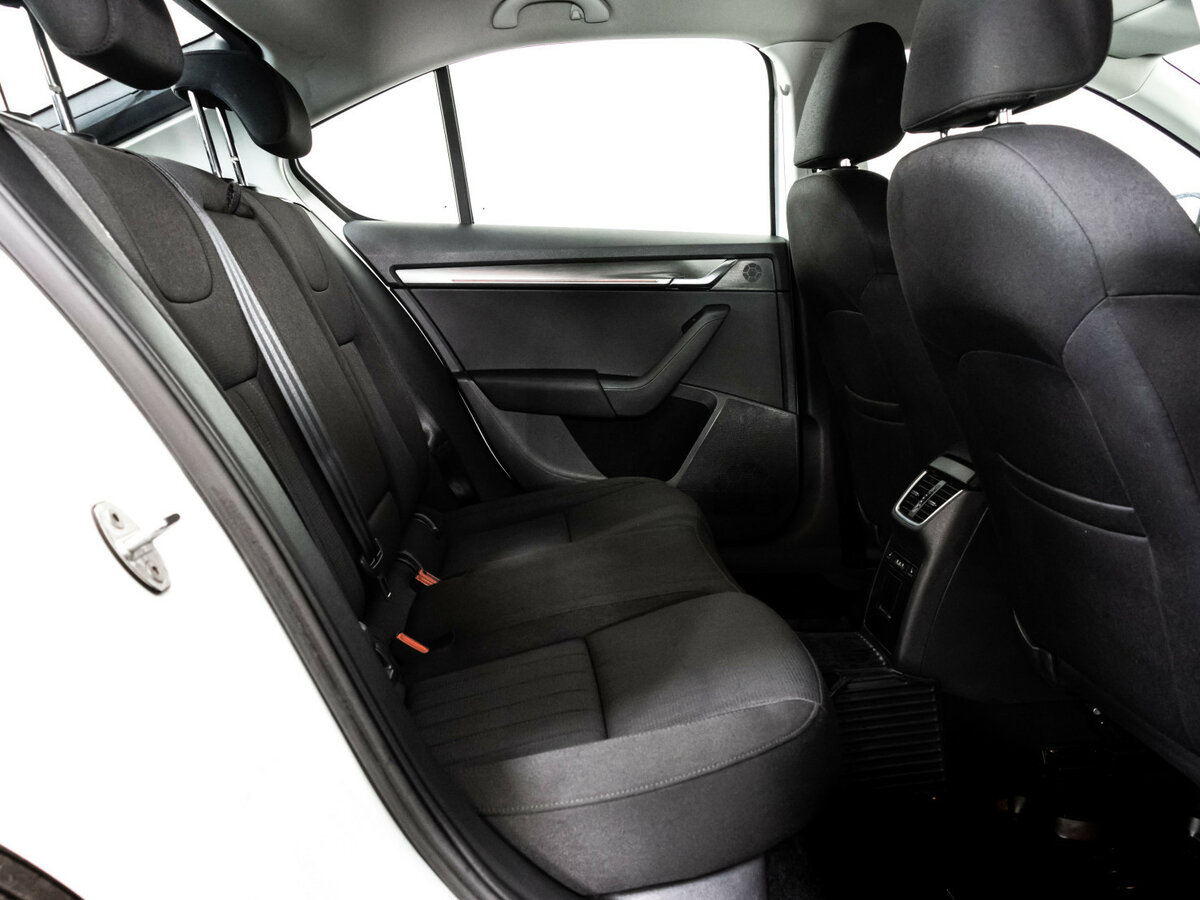 Купить Skoda Octavia, 2017, 186 011 км.. Фото: #12
