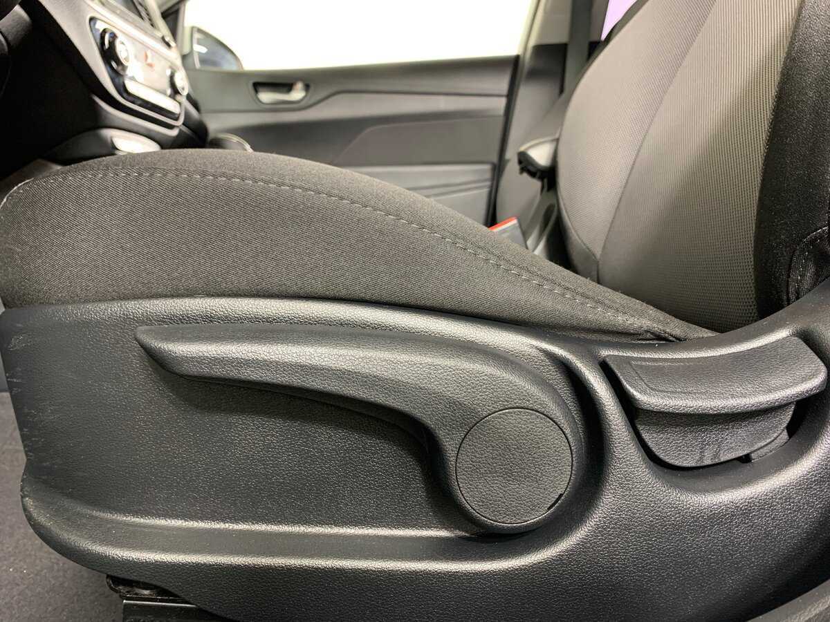 Купить Hyundai Solaris, 2018, 45 142 км.. Фото: #16