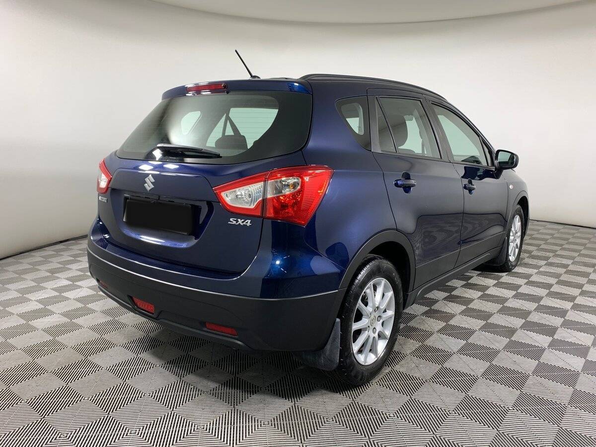 Купить Suzuki SX4, 2018, 57 887 км.. Фото: #4