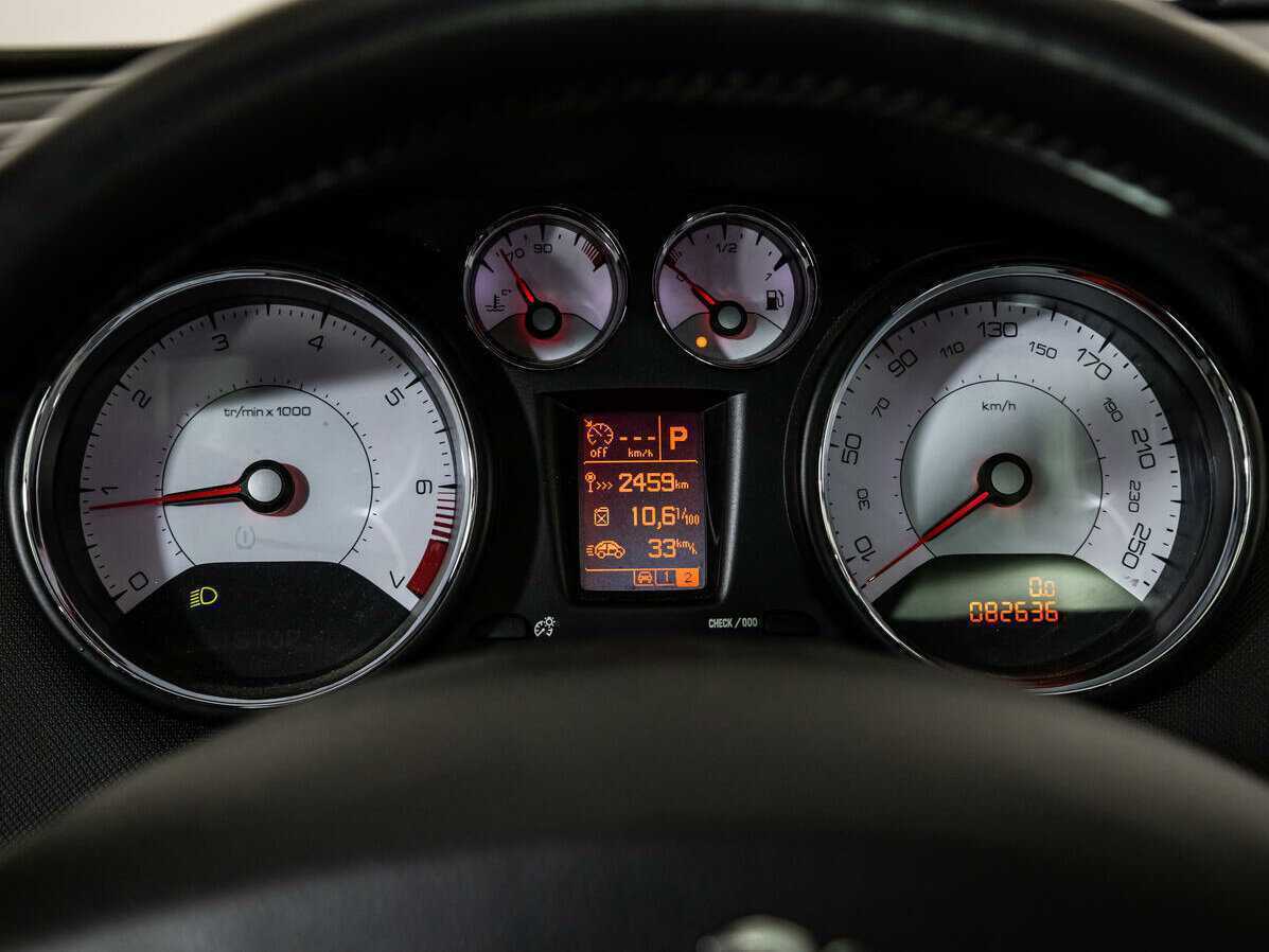 Купить Peugeot 308, 2013, 82 635 км.. Фото: #11