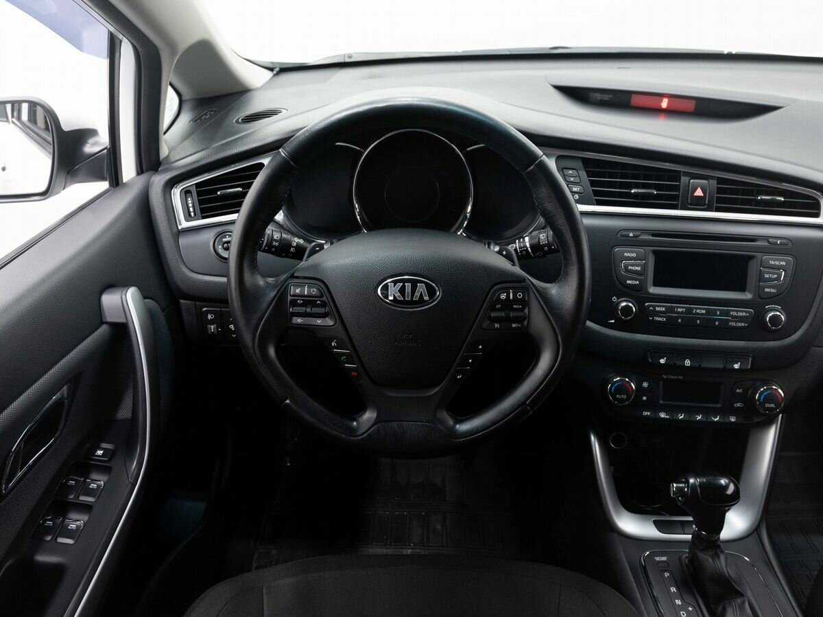 Купить Kia Ceed, 2016, 124 380 км.. Фото: #15