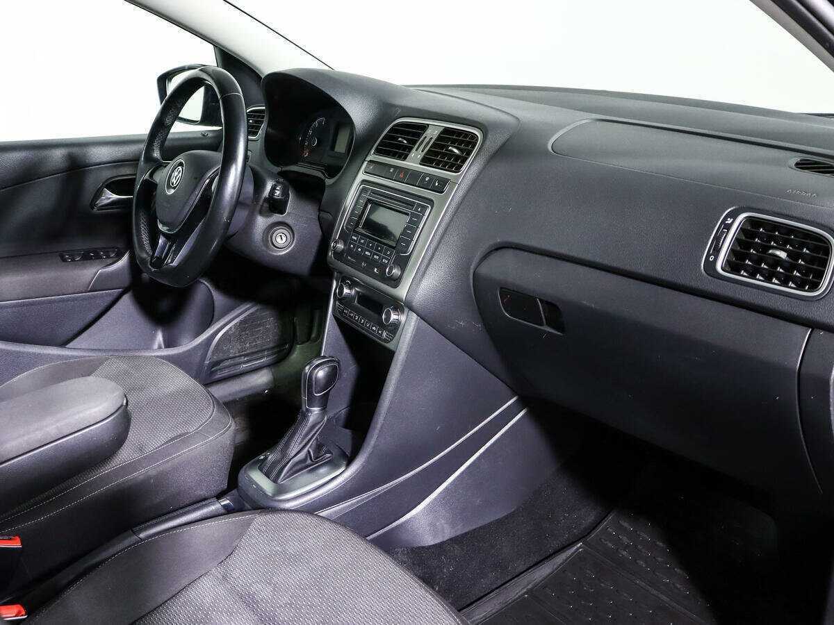 Купить Volkswagen Polo, 2016, 111 278 км.. Фото: #8