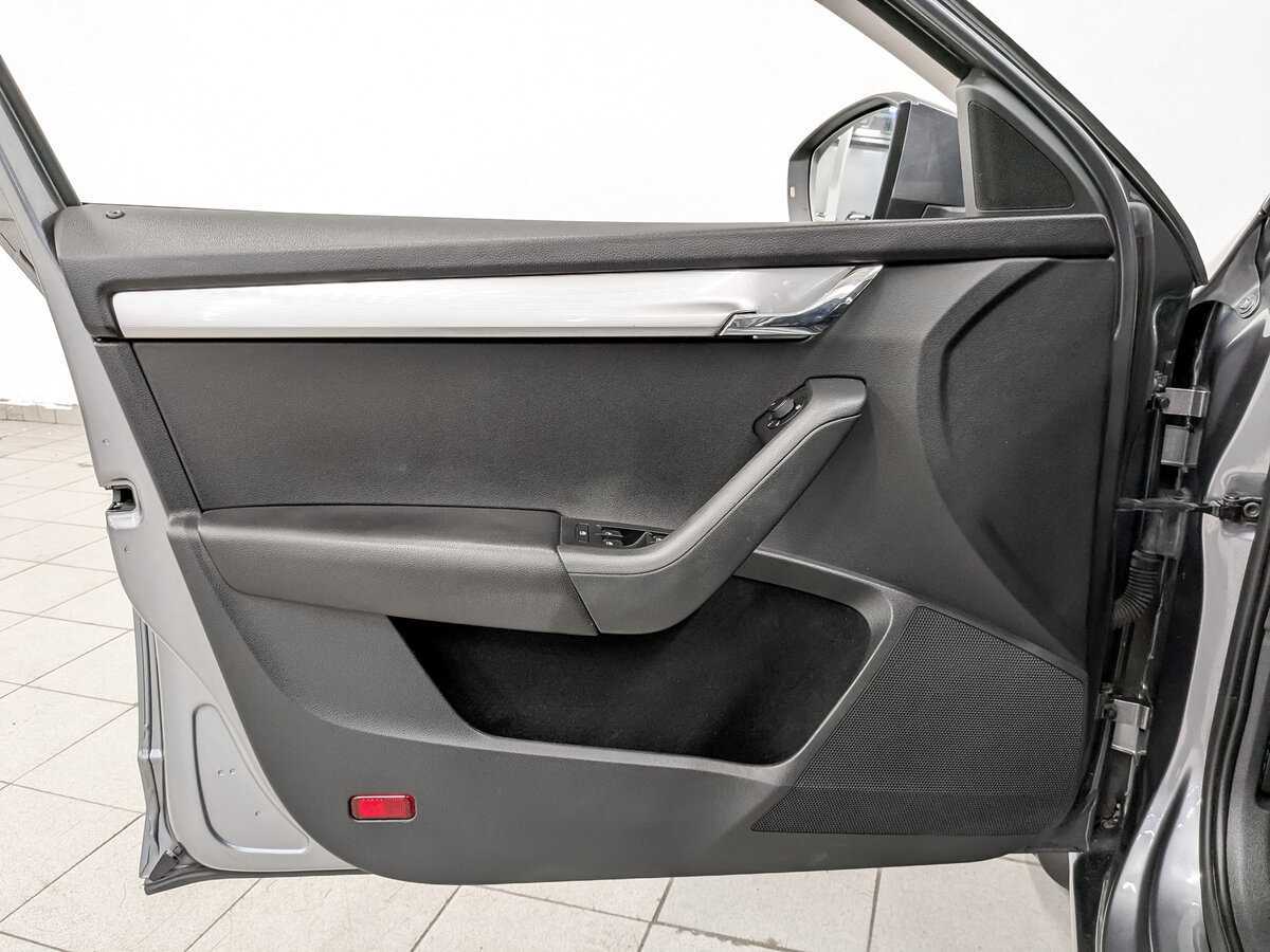 Купить Skoda Octavia, 2016, 229 395 км.. Фото: #18