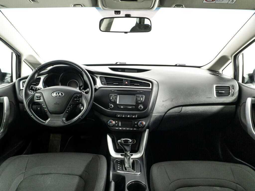 Купить Kia Ceed, 2018, 63 556 км.. Фото: #12