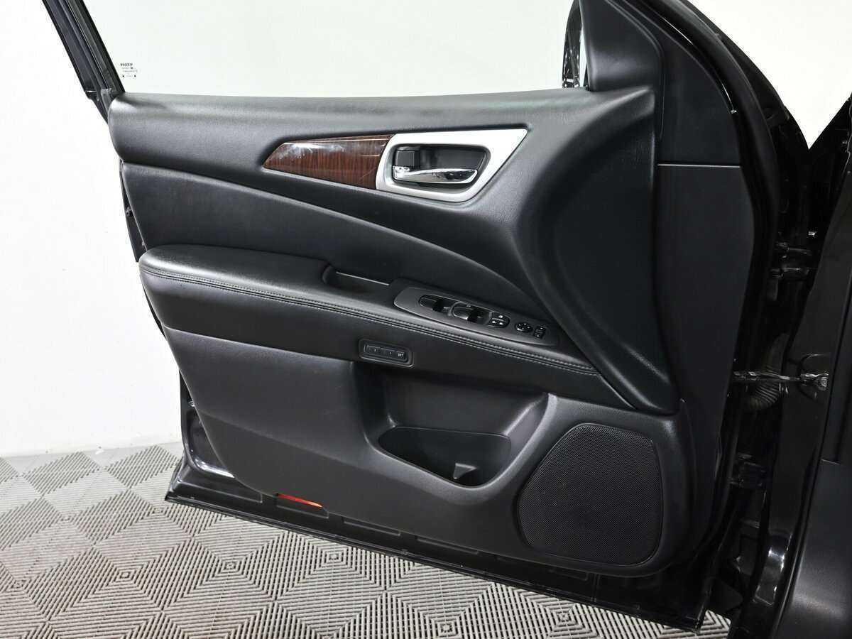 Купить Nissan Pathfinder, 2015, 140 000 км.. Фото: #9