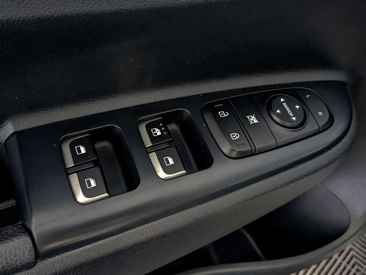 Купить Kia Rio, 2019, 105 614 км.. Фото: #19