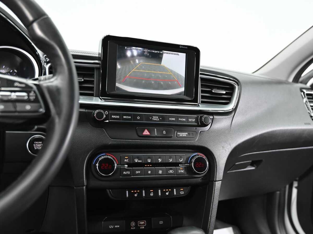 Купить Kia Ceed, 2019, 122 000 км.. Фото: #9