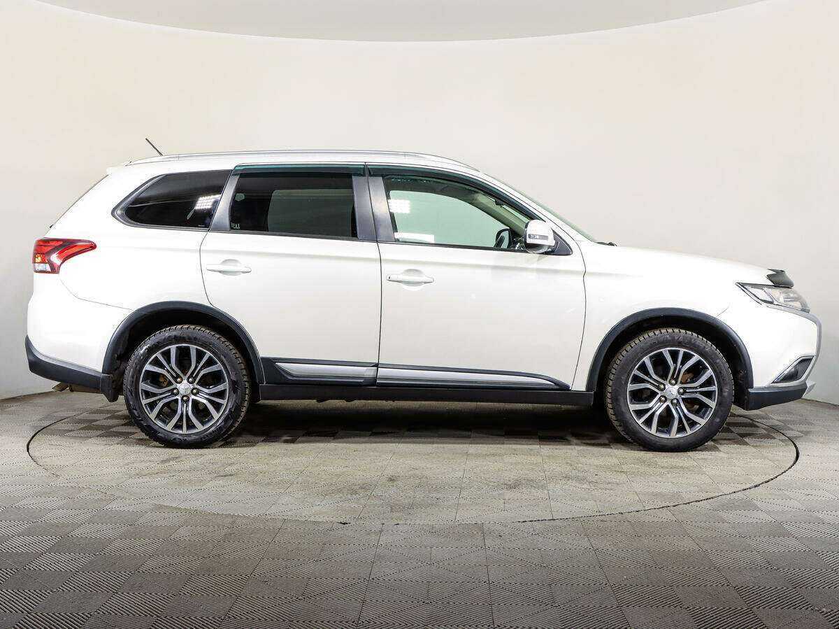 Купить Mitsubishi Outlander, 2015, 160 719 км.. Фото: #3