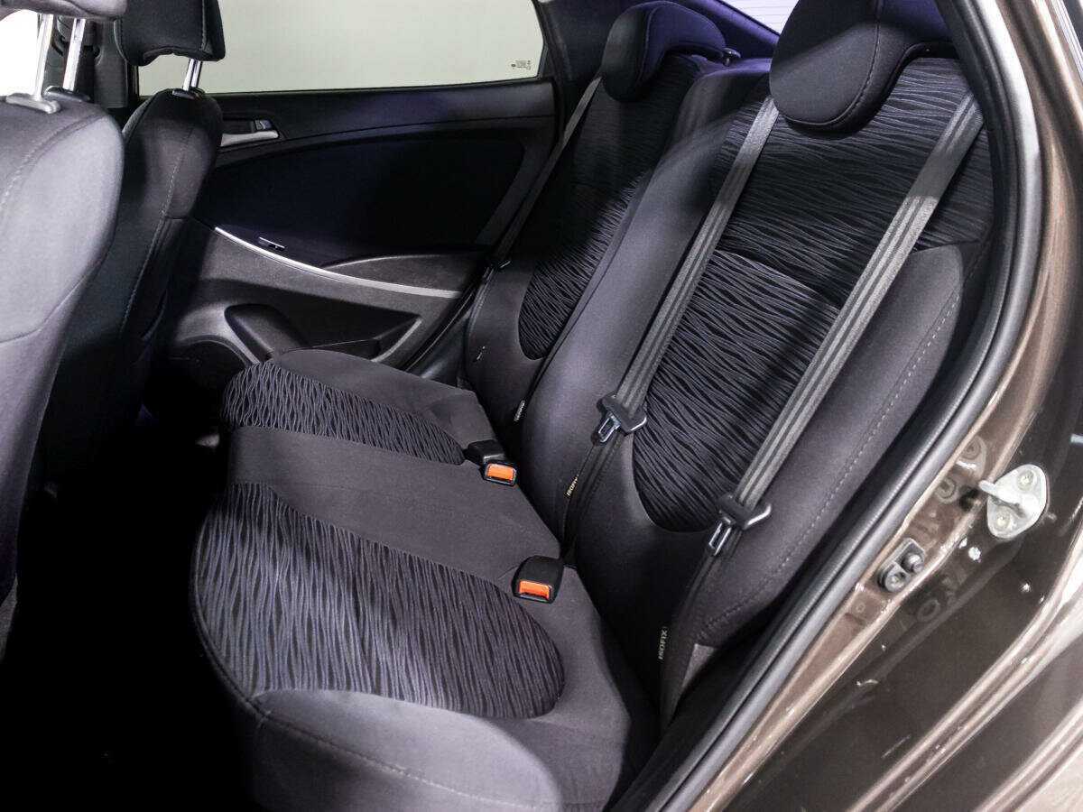 Купить Hyundai Solaris, 2015, 197 117 км.. Фото: #9