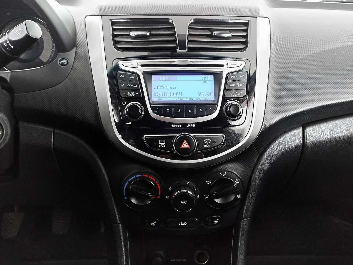 Купить Hyundai Solaris, 2012, 225 794 км.. Фото: #10