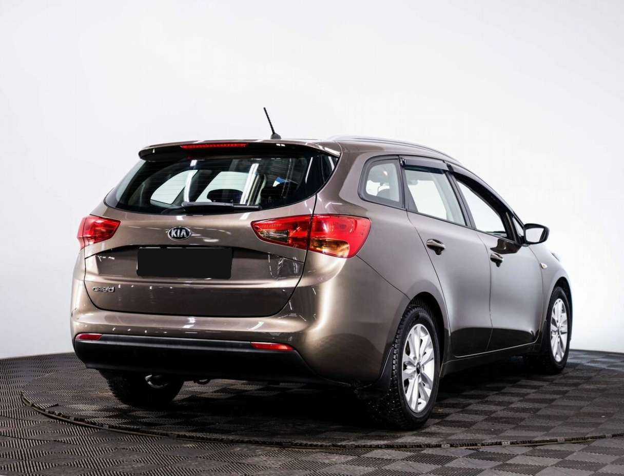 Купить Kia Ceed, 2014, 141 000 км.. Фото: #5