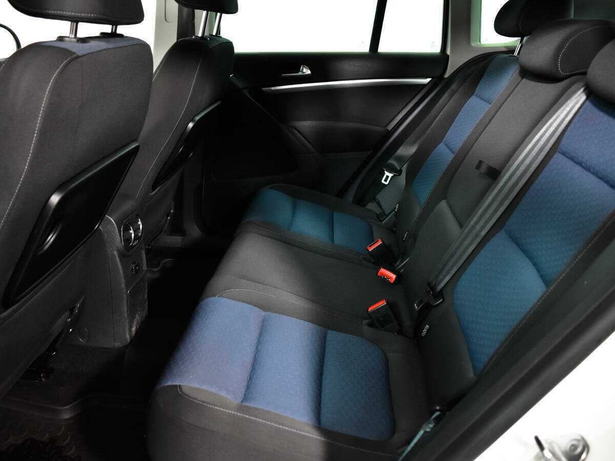 Купить Volkswagen Tiguan, 2013, 131 790 км.. Фото: #9