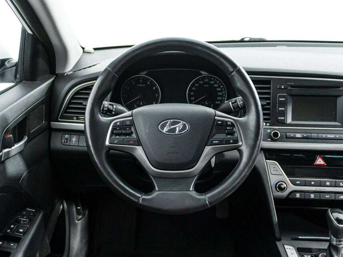 Купить Hyundai Elantra, 2016, 115 307 км.. Фото: #17