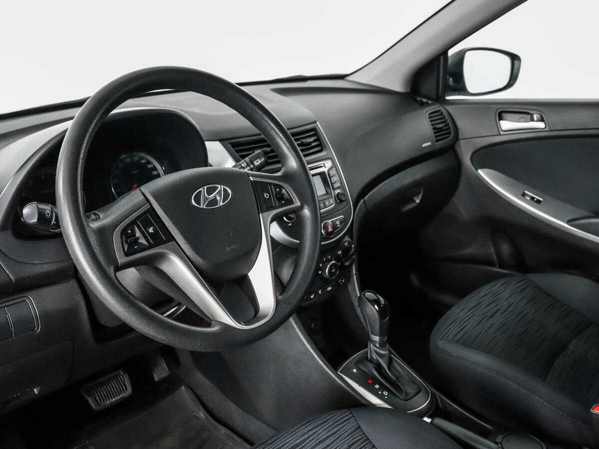 Купить Hyundai Solaris, 2015, 105 092 км.. Фото: #8