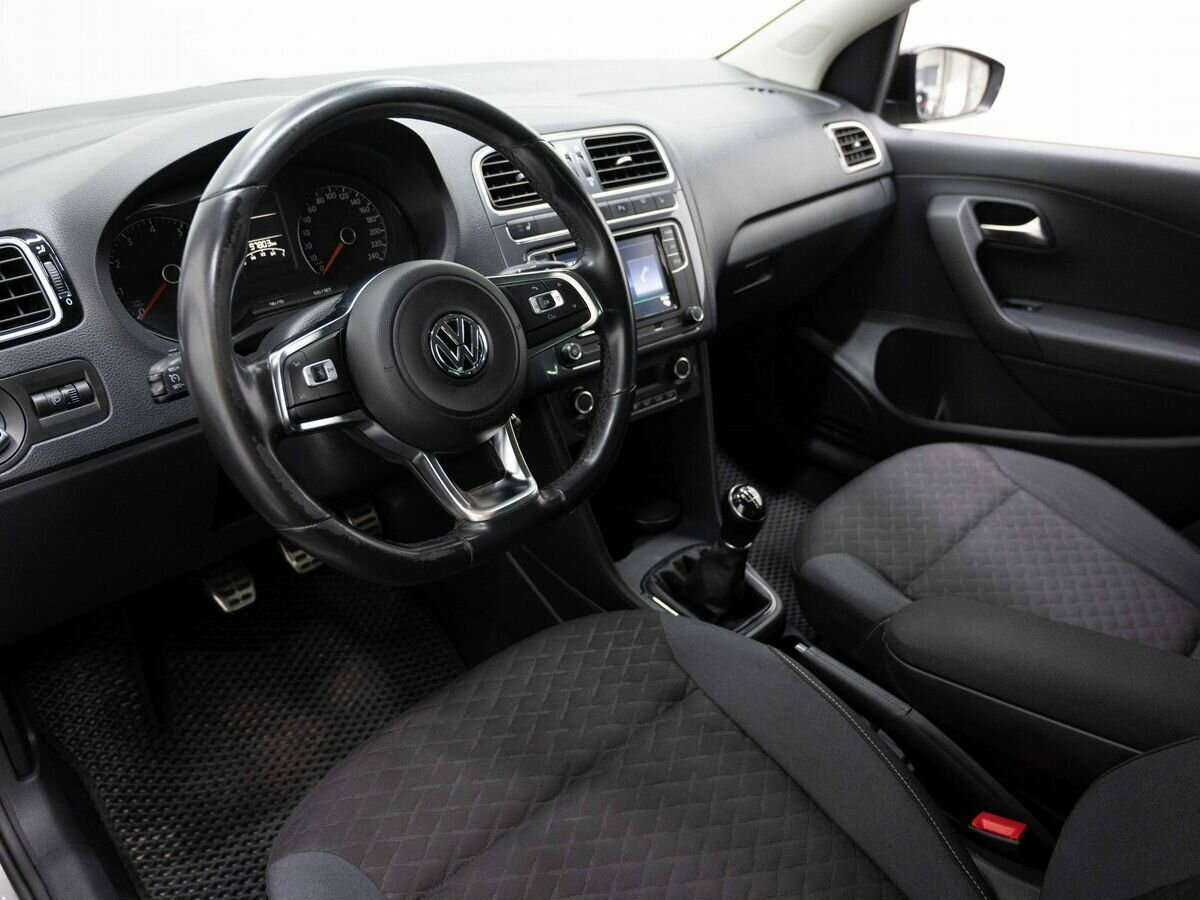 Купить Volkswagen Polo, 2018, 99 000 км.. Фото: #6