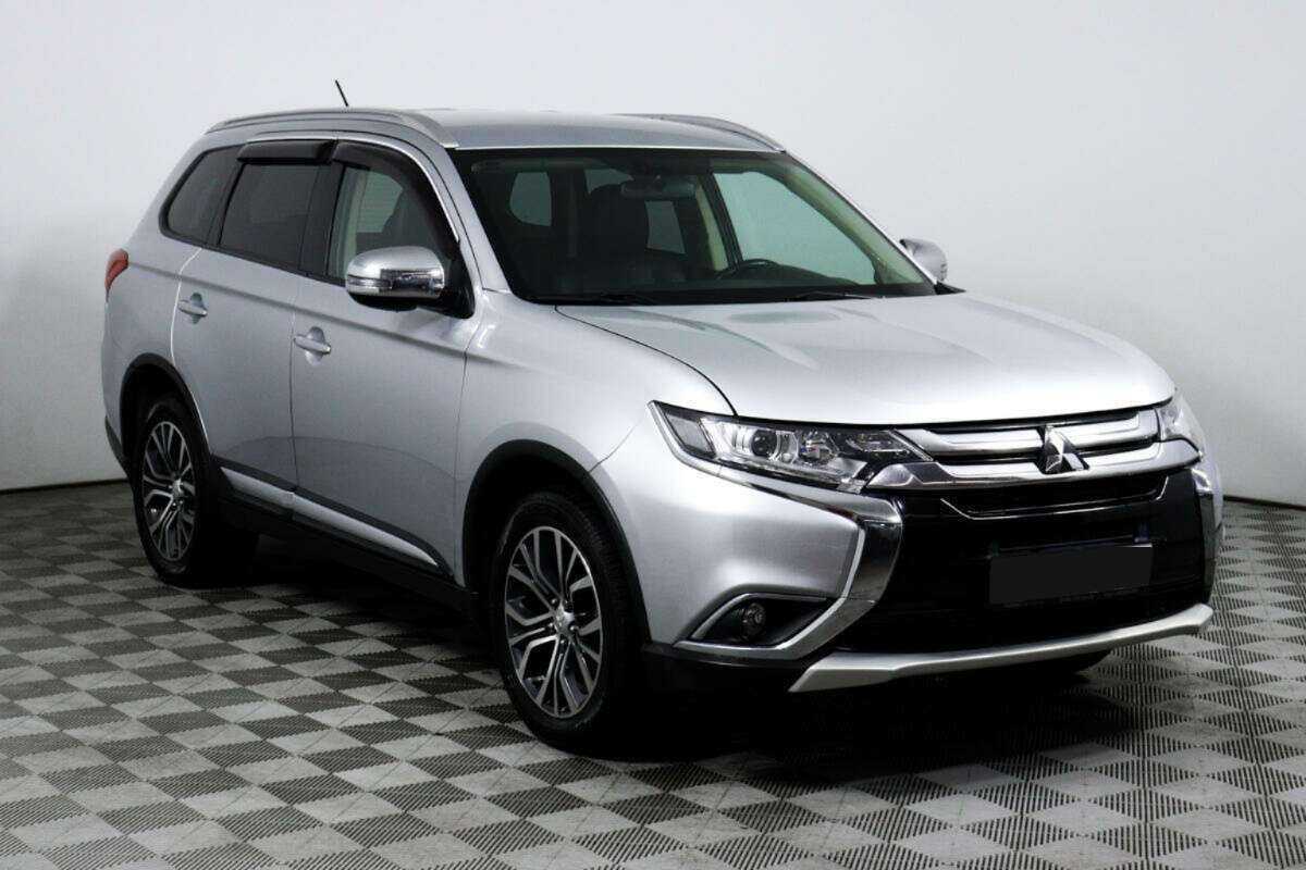 Купить Mitsubishi Outlander, 2015, 72 276 км.. Фото: #2