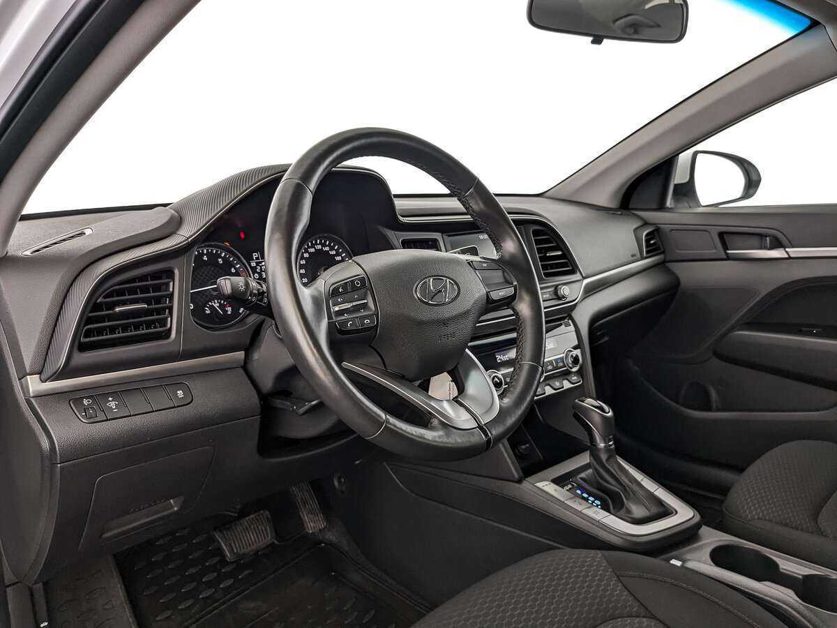 Купить Hyundai Elantra, 2020, 68 111 км.. Фото: #14
