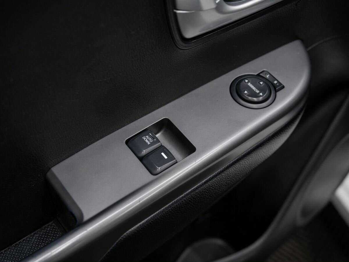 Купить Kia Rio, 2017, 157 003 км.. Фото: #14