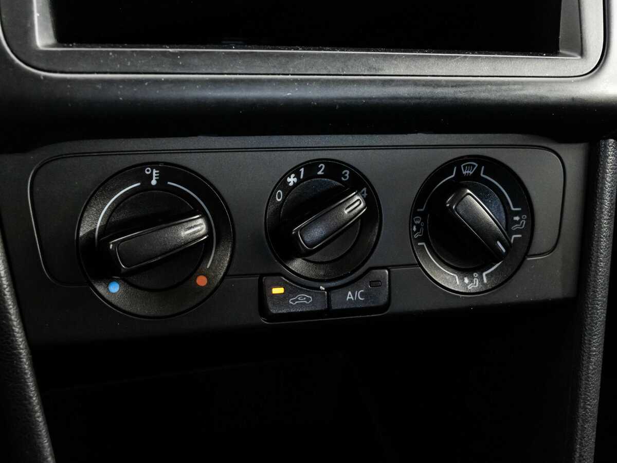 Купить Volkswagen Polo, 2018, 179 000 км.. Фото: #11