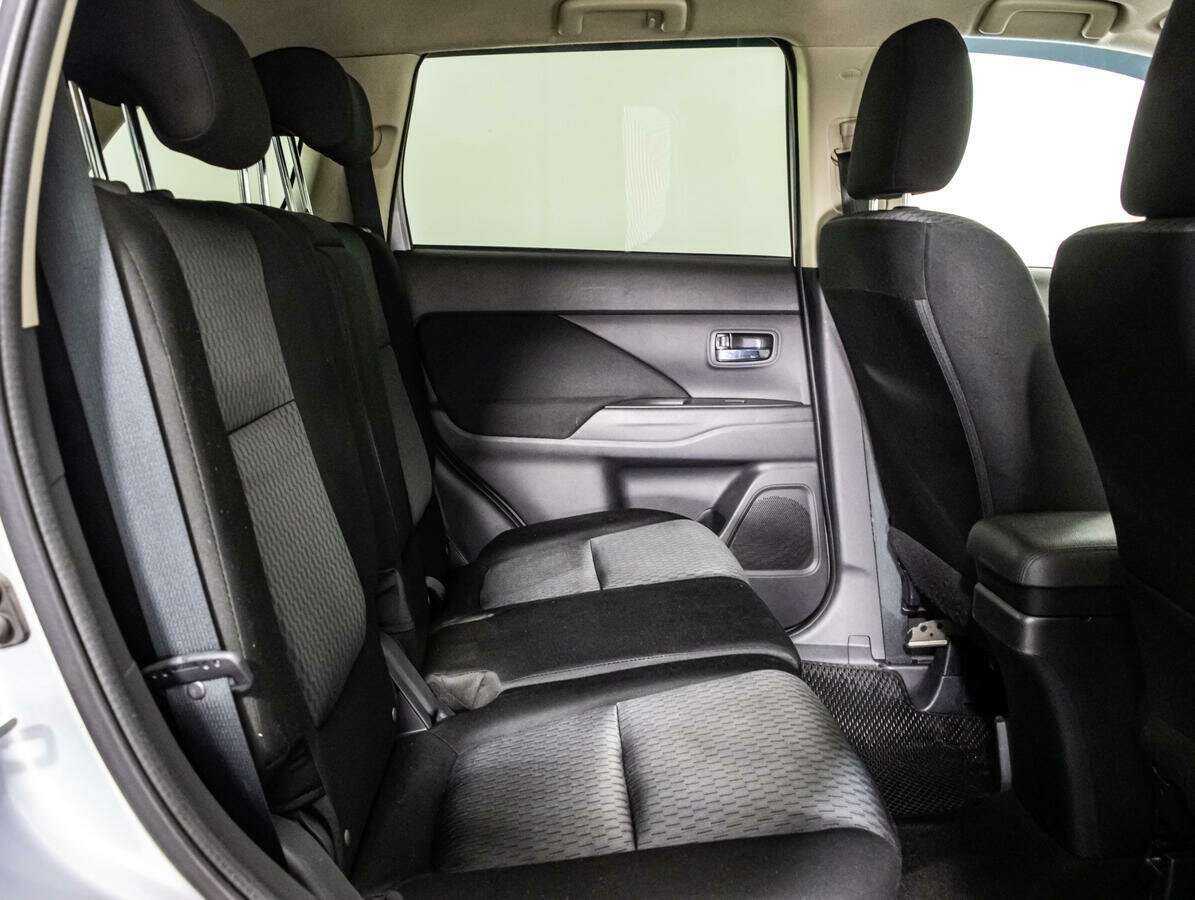 Купить Mitsubishi Outlander, 2012, 244 179 км.. Фото: #11
