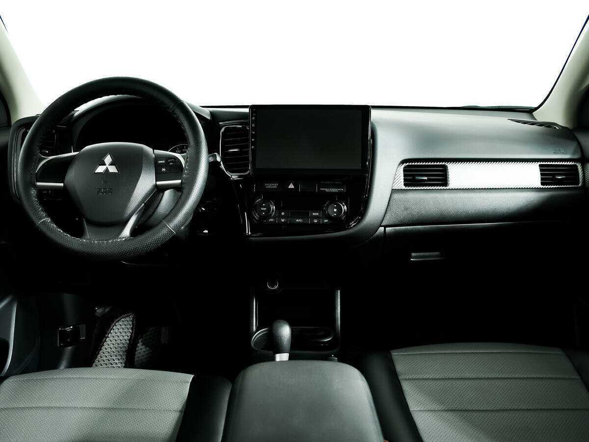 Купить Mitsubishi Outlander, 2013, 61 805 км.. Фото: #10