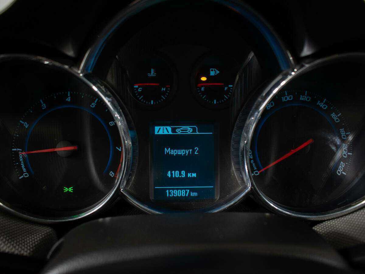 Купить Chevrolet Cruze, 2013, 139 211 км.. Фото: #8