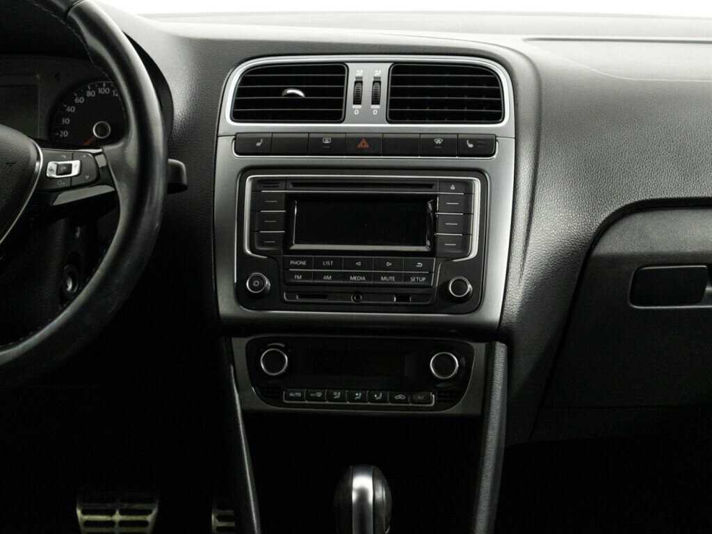 Купить Volkswagen Polo, 2016, 116 000 км.. Фото: #13