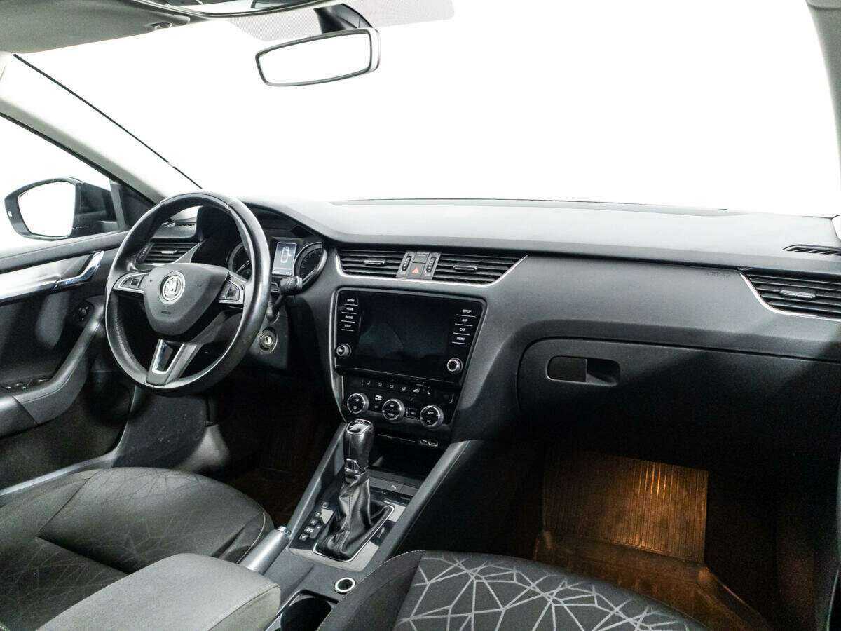 Купить Skoda Octavia, 2019, 268 337 км.. Фото: #8