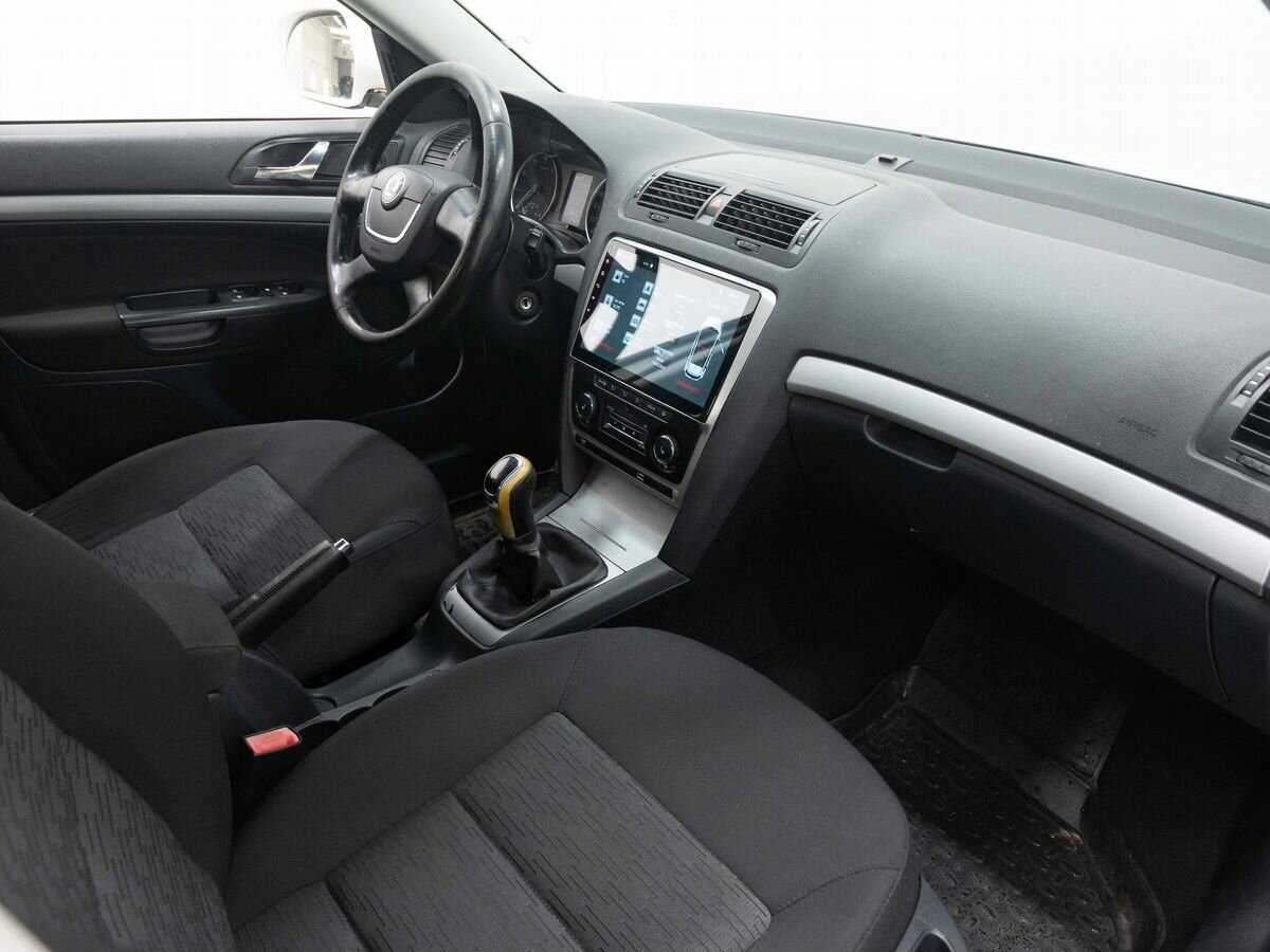 Купить Skoda Octavia, 2012, 194 196 км.. Фото: #10