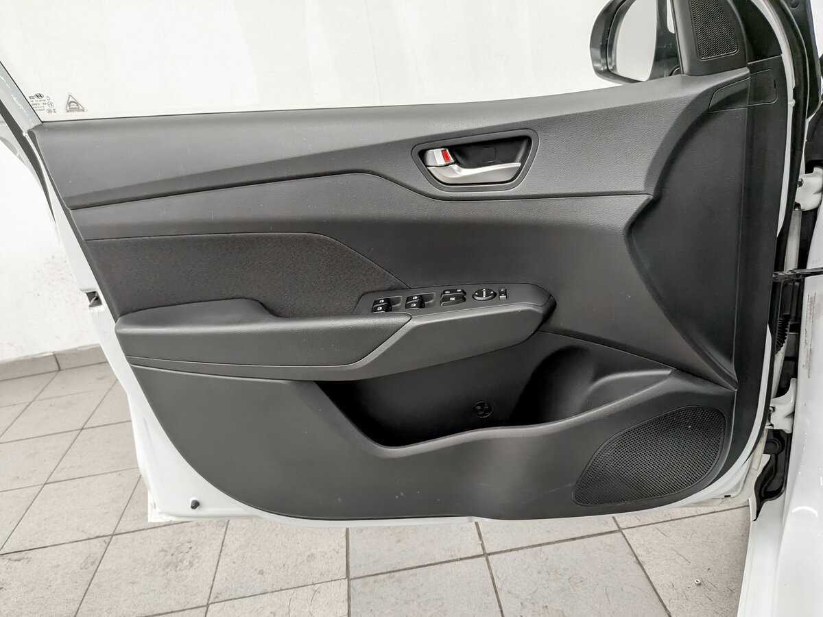 Купить Hyundai Solaris, 2019, 140 722 км.. Фото: #16