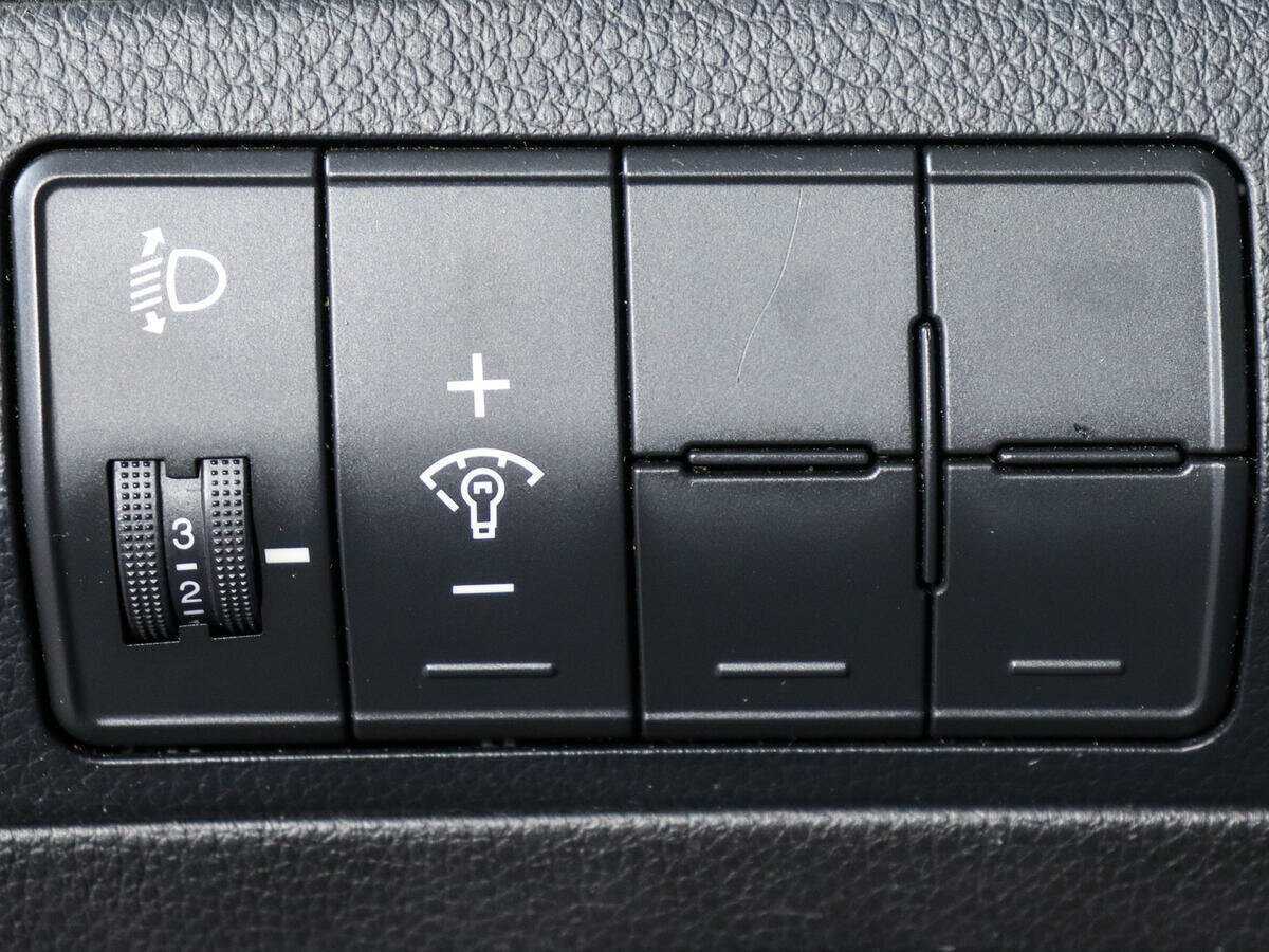 Купить Hyundai i30, 2012, 186 878 км.. Фото: #12