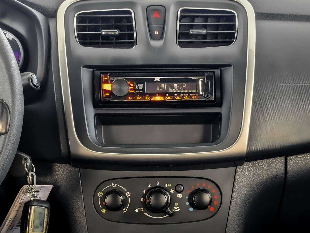 Купить Renault Sandero, 2016, 81 352 км.. Фото: #12