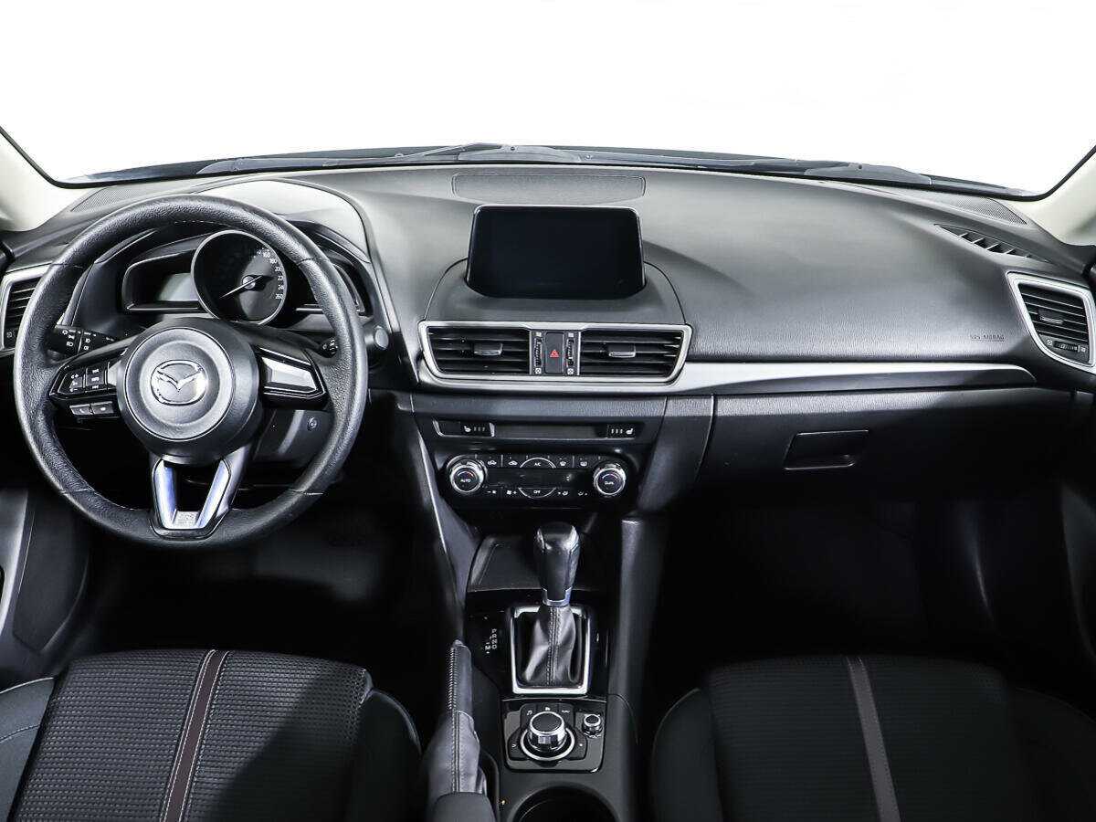 Купить Mazda 3, 2017, 120 610 км.. Фото: #10