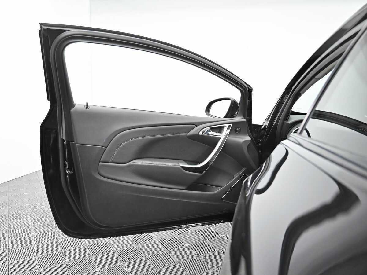 Купить Opel Astra, 2012, 110 500 км.. Фото: #4