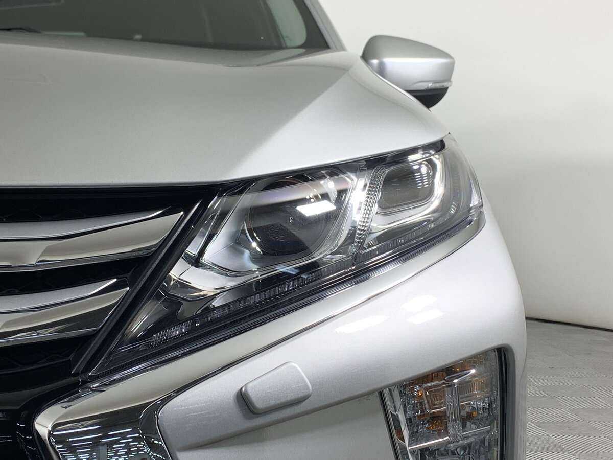 Купить Mitsubishi Eclipse Cross, 2018, 57 462 км.. Фото: #9