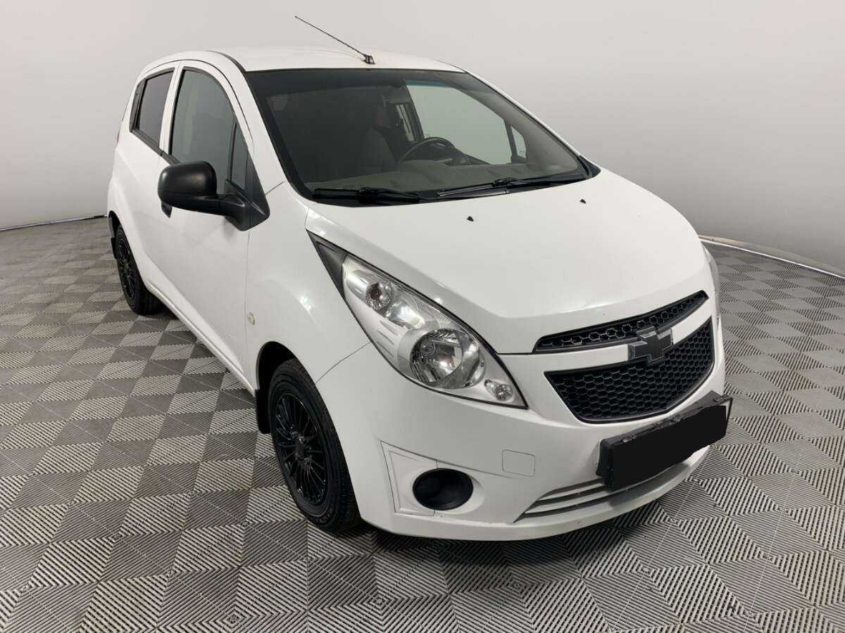 Купить Chevrolet Spark, 2013, 30 132 км.. Фото: #2