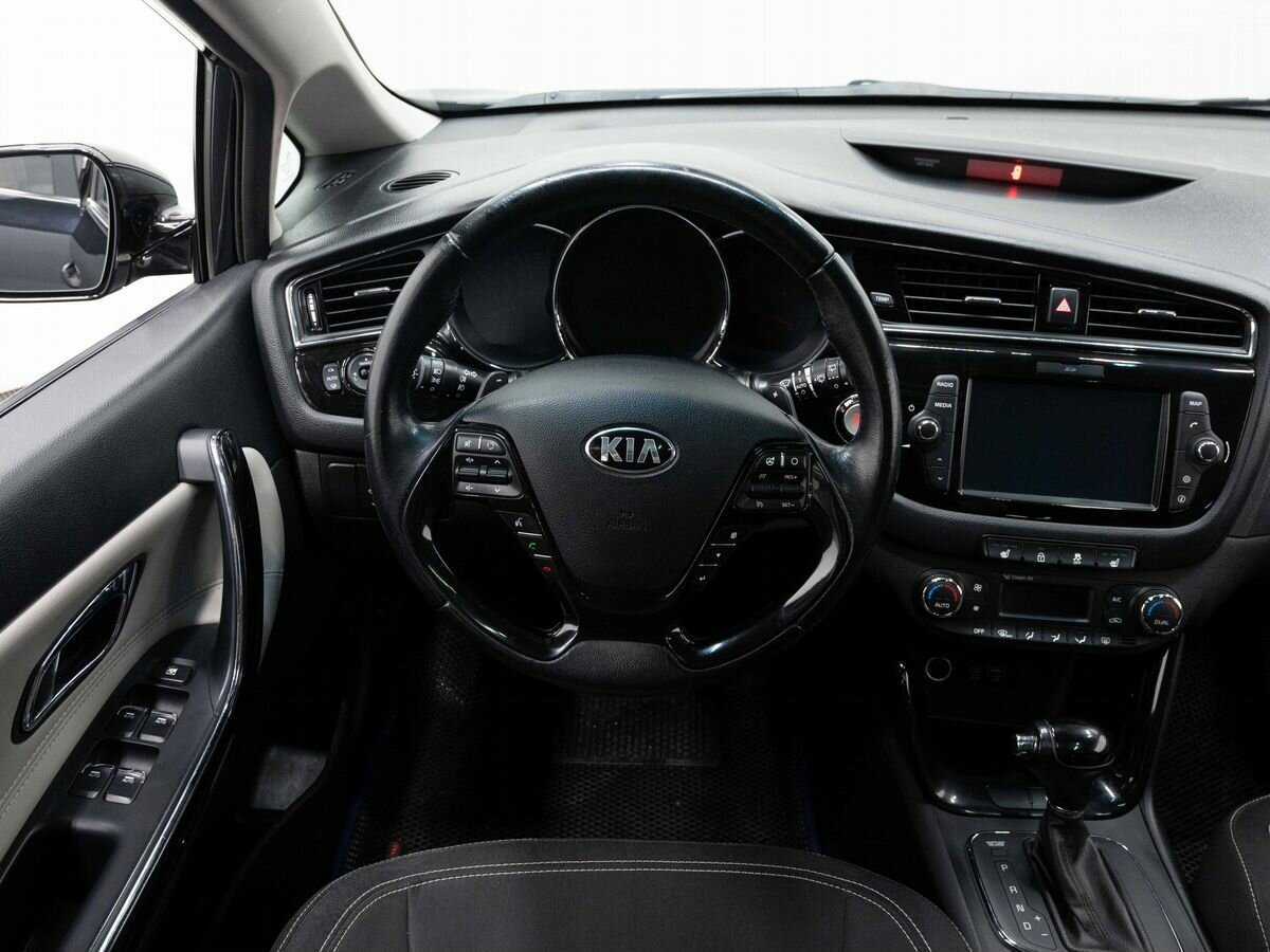 Купить Kia Ceed, 2017, 138 345 км.. Фото: #14