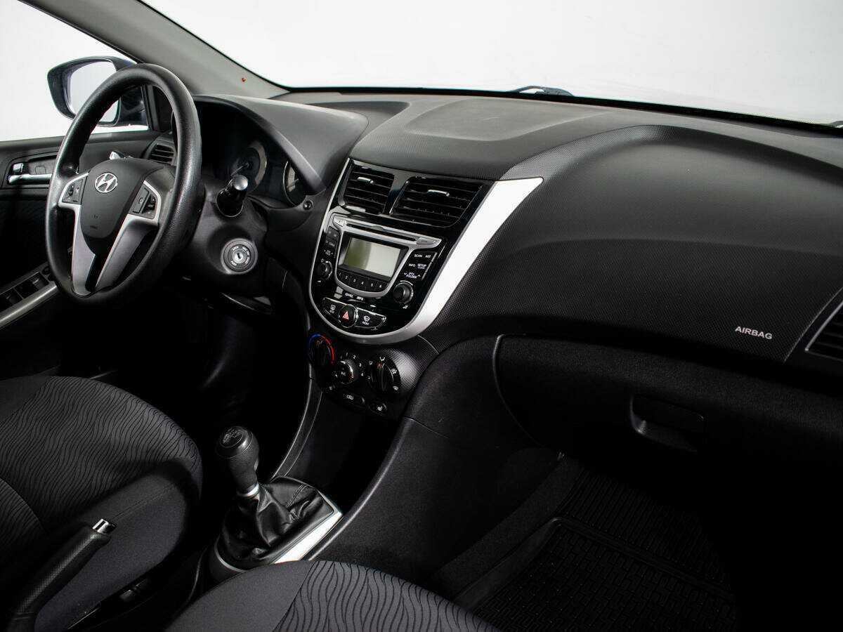 Купить Hyundai Solaris, 2012, 155 062 км.. Фото: #8