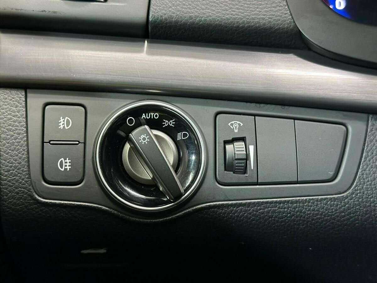 Купить Hyundai i40, 2015, 107 484 км.. Фото: #16