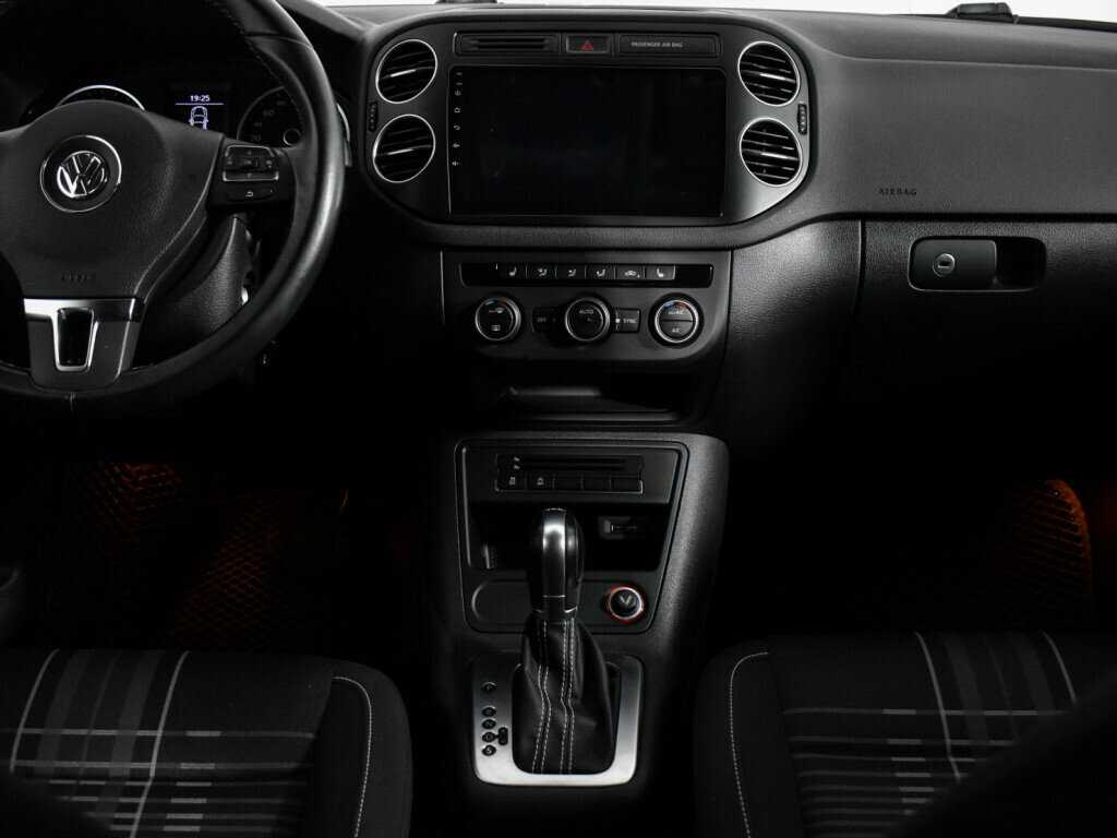 Купить Volkswagen Tiguan, 2016, 106 795 км.. Фото: #13