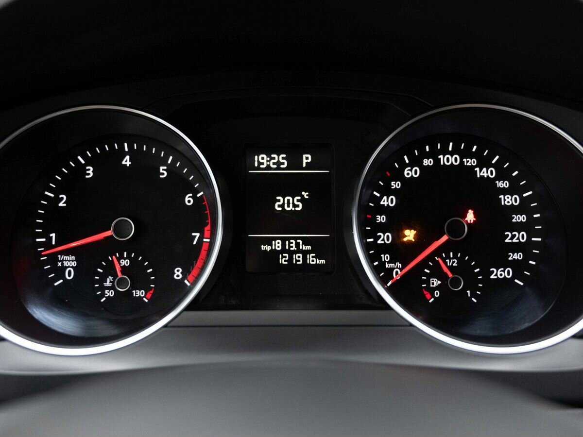 Купить Volkswagen Jetta, 2015, 121 915 км.. Фото: #13