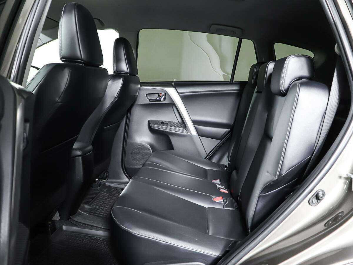 Купить Toyota RAV4, 2013, 127 500 км.. Фото: #9