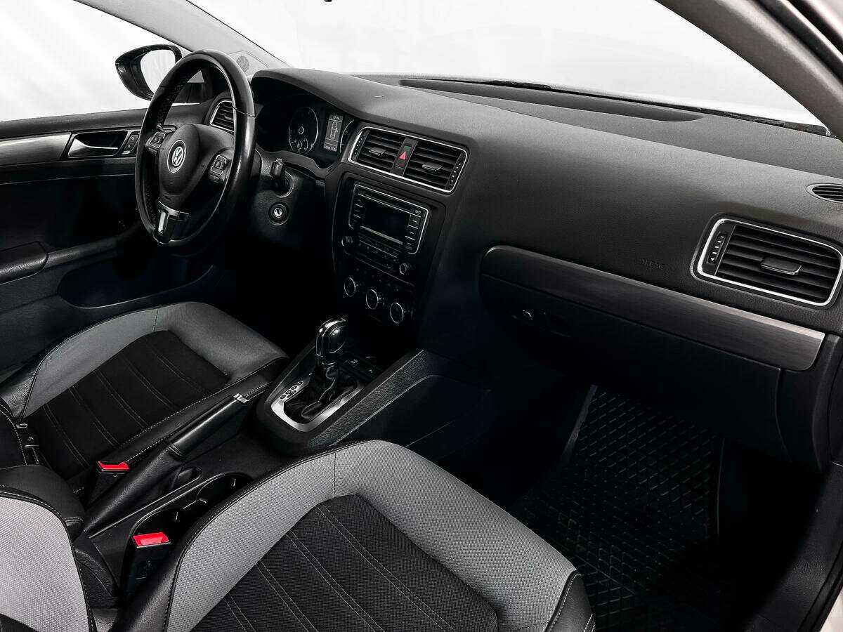 Купить Volkswagen Jetta, 2013, 160 821 км.. Фото: #10