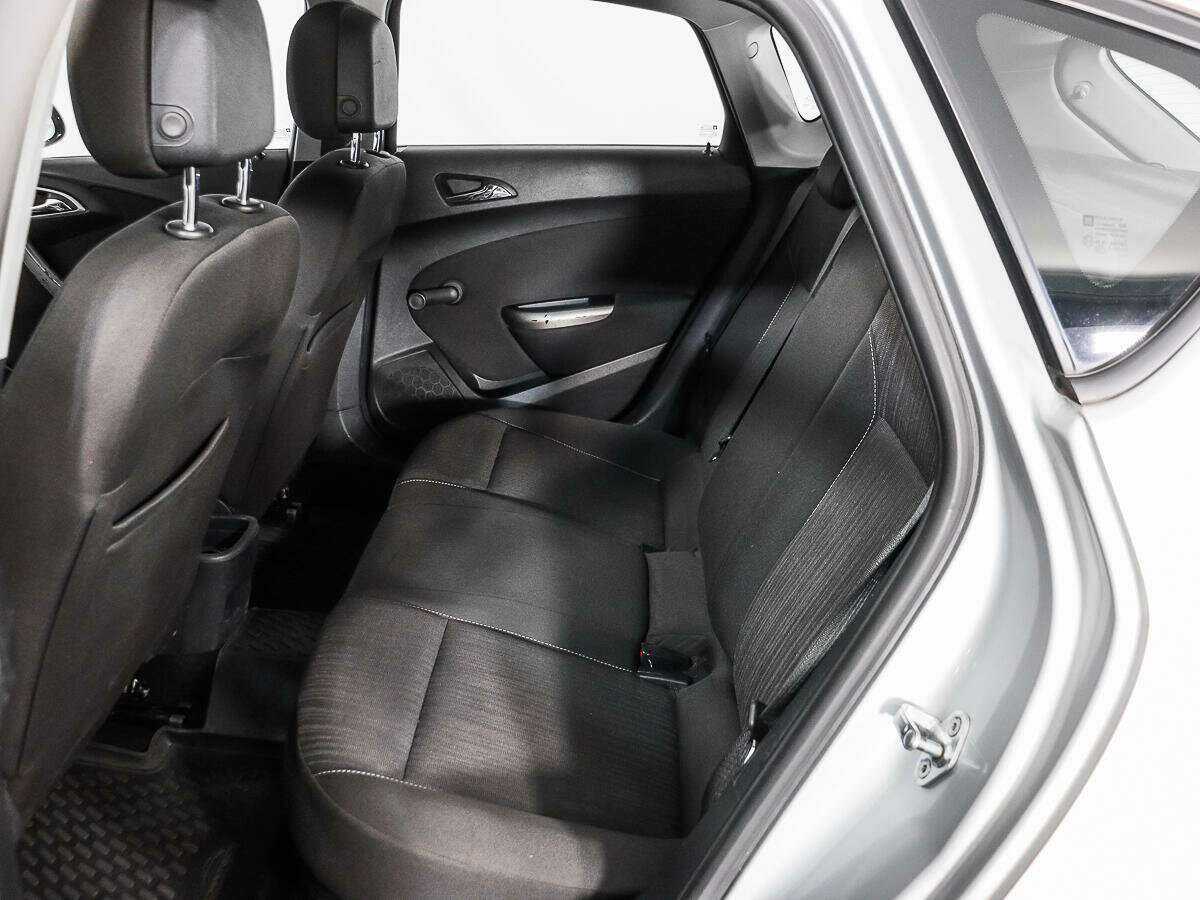 Купить Opel Astra, 2012, 122 397 км.. Фото: #9