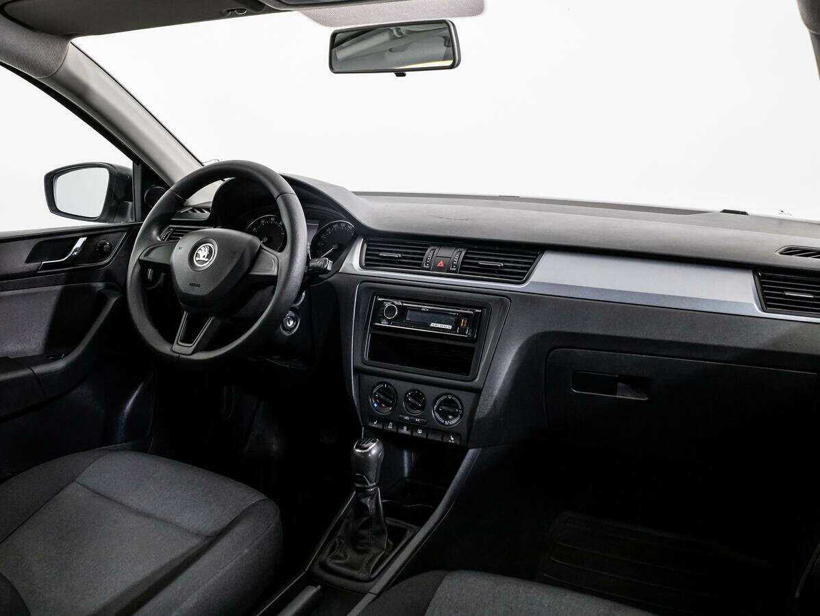 Купить Skoda Rapid, 2017, 81 872 км.. Фото: #6