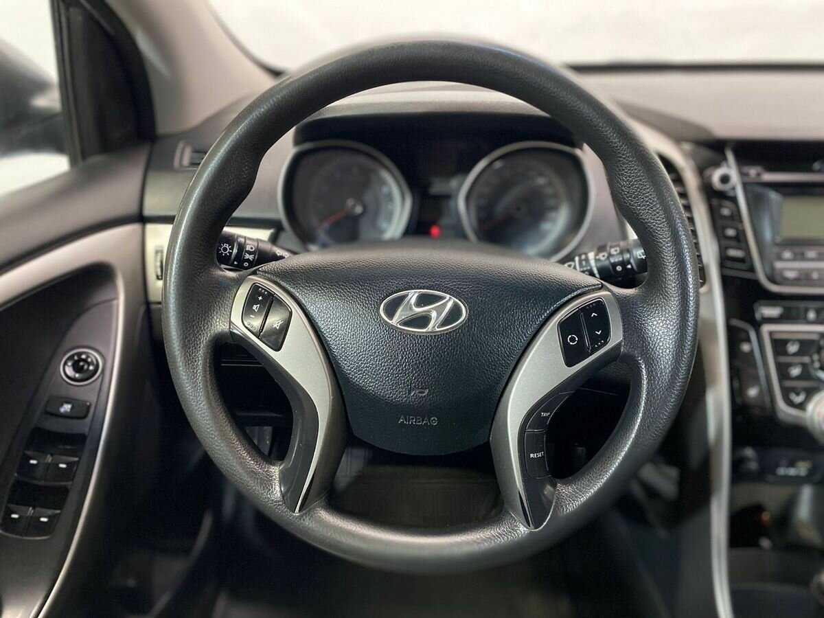 Купить Hyundai i30, 2013, 142 135 км.. Фото: #10