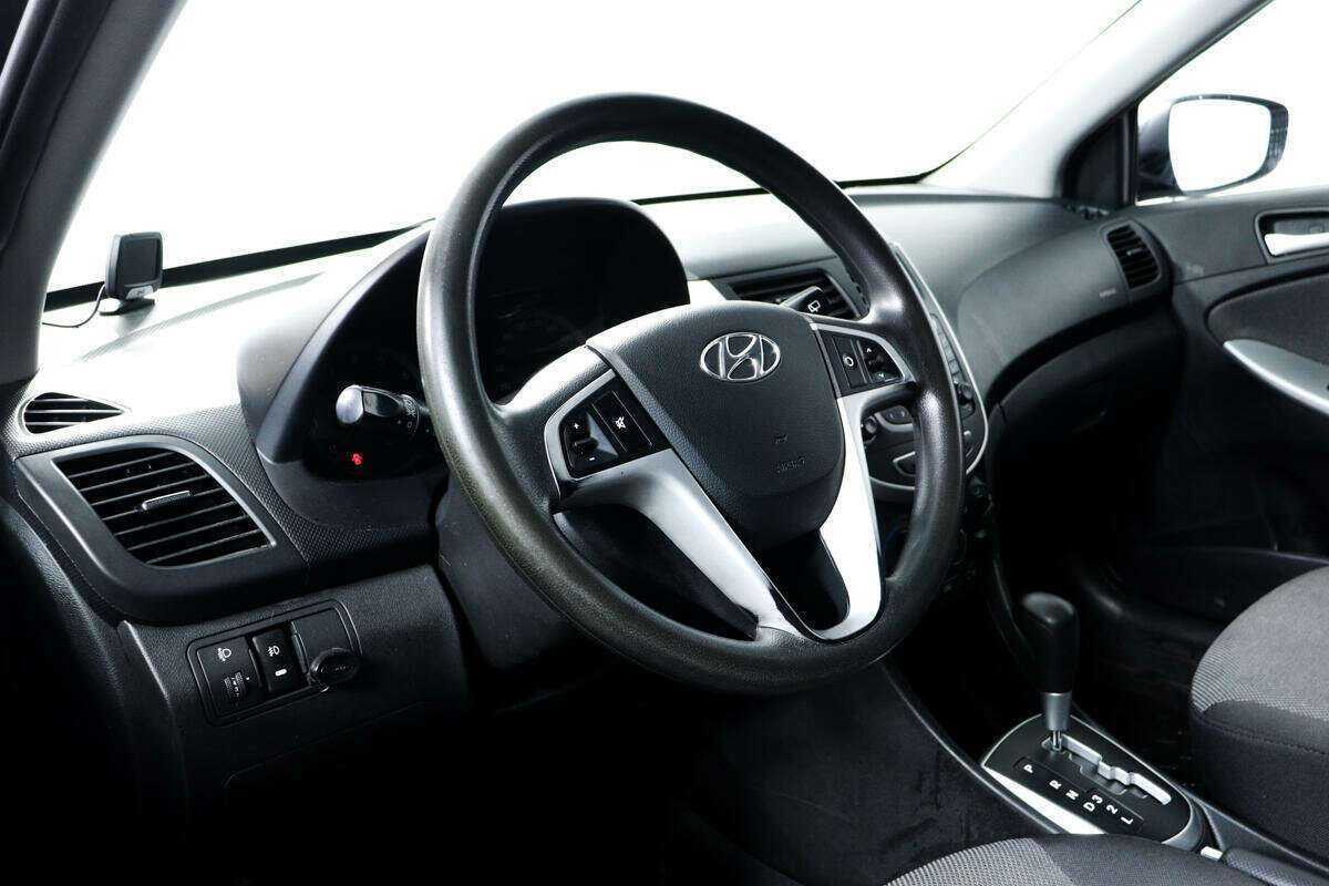 Купить Hyundai Solaris, 2012, 138 072 км.. Фото: #12
