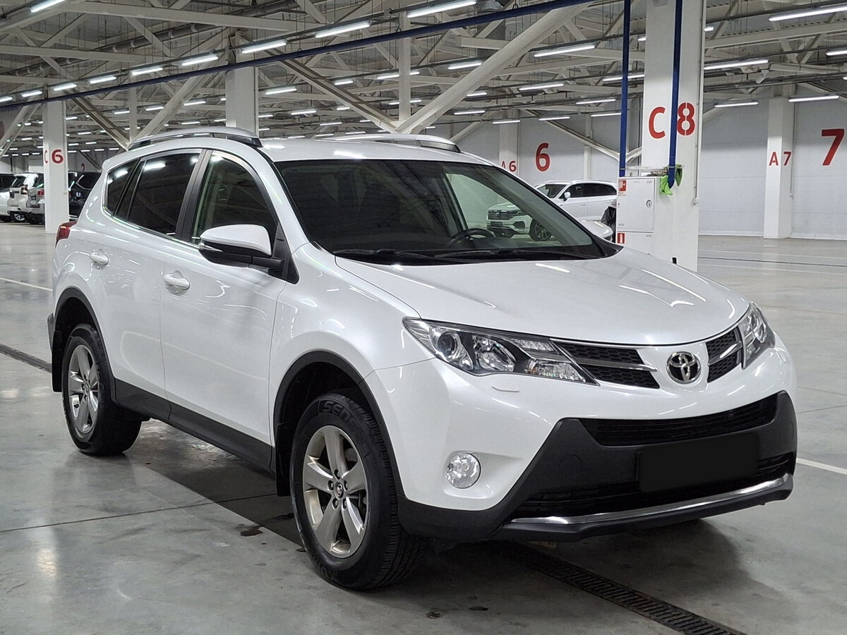 Купить Toyota RAV4, 2014, 141 969 км.. Фото: #2