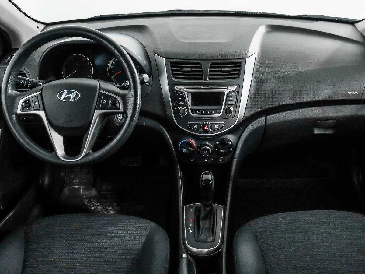 Купить Hyundai Solaris, 2015, 105 092 км.. Фото: #11